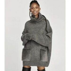 Zara Oversized Chunky Knit Sweater with Pockets